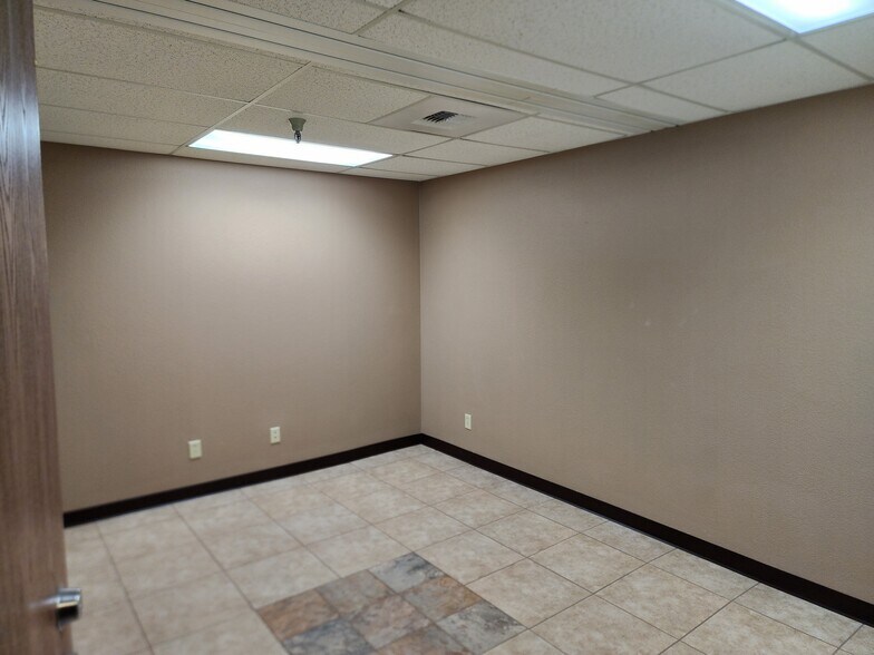 More Photos Of 8066 Sunset Ave, Fair Oaks Storefront Retail Office For Lease