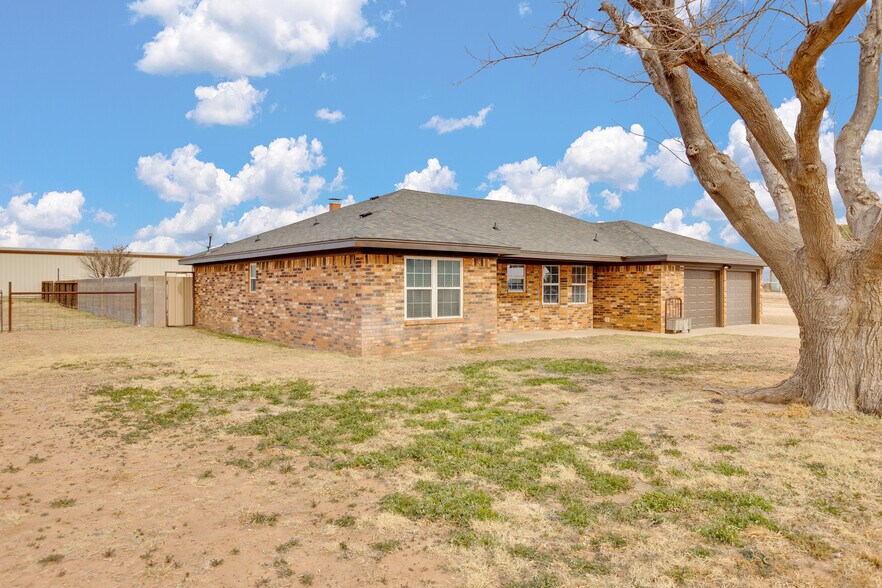 More Photos Of 7405 E County Road 110, Midland Land For Sale