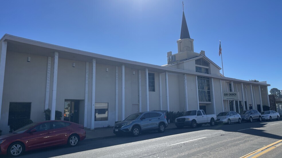 More Photos Of 8809 La Mesa Blvd, La Mesa Religious Facility For Lease