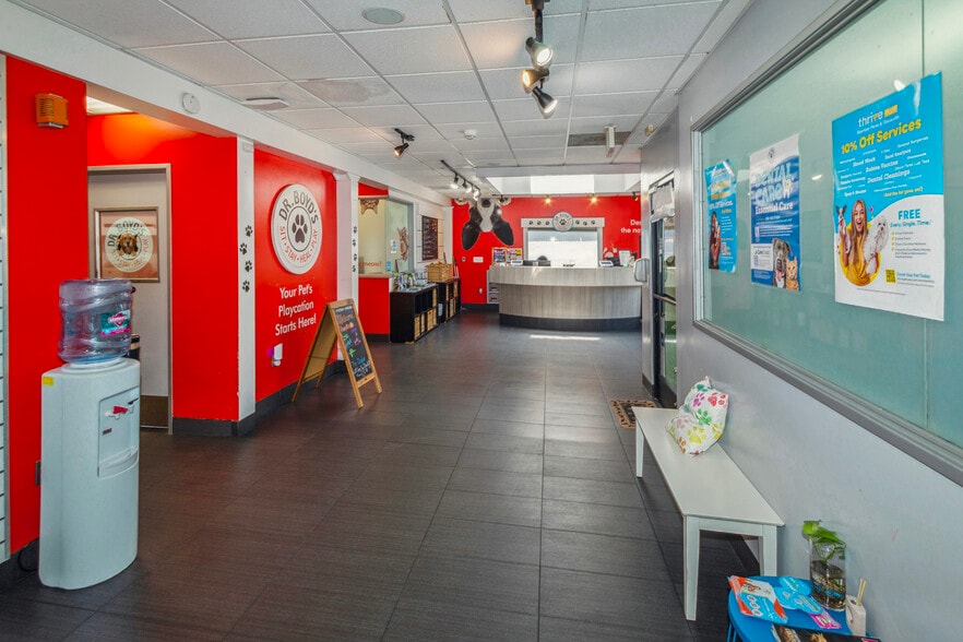 More Photos Of 2143-2147 San Diego Ave, San Diego Medical For Sale