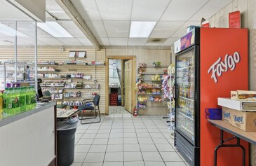 More Photos Of 3509 N 30th St, Omaha General Retail For Sale