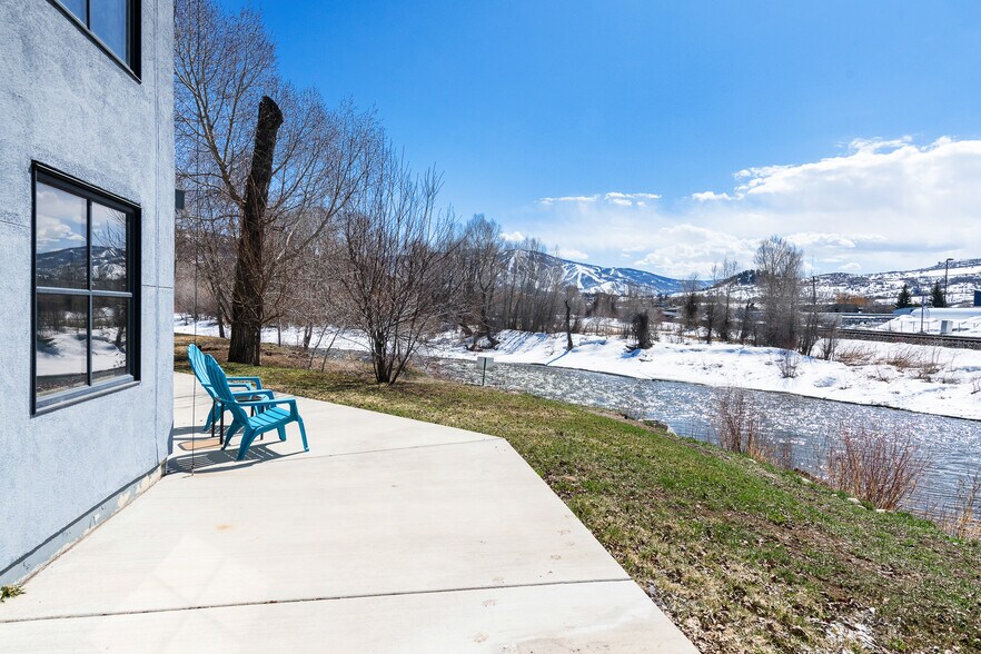 More Photos Of 1900 Bridge Ln, Steamboat Springs Showroom For Sale