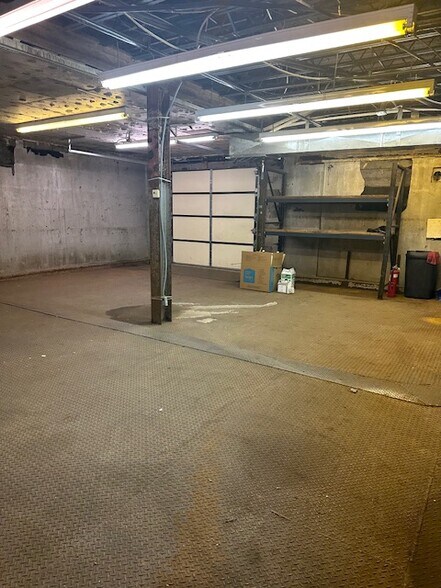 More Photos Of 1054 Industrial Ave, Danville Warehouse For Sale