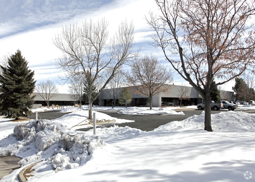 More Photos Of 6912 S Quentin St, Centennial Light Distribution For Lease