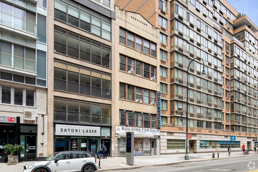 More Photos Of 131 W 14th St, New York Storefront Retail Residential For Lease