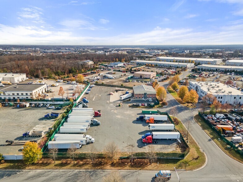 More Photos Of 9041 Mike Garcia Dr, Manassas Industrial For Sale