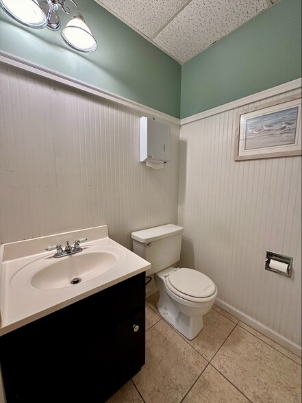 More Photos Of 1395 N Courtenay Pky, Merritt Island Medical For Sale