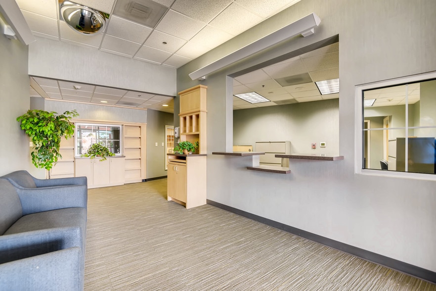 More Photos Of 10100 Banburry Cross Dr, Las Vegas Schools For Sale