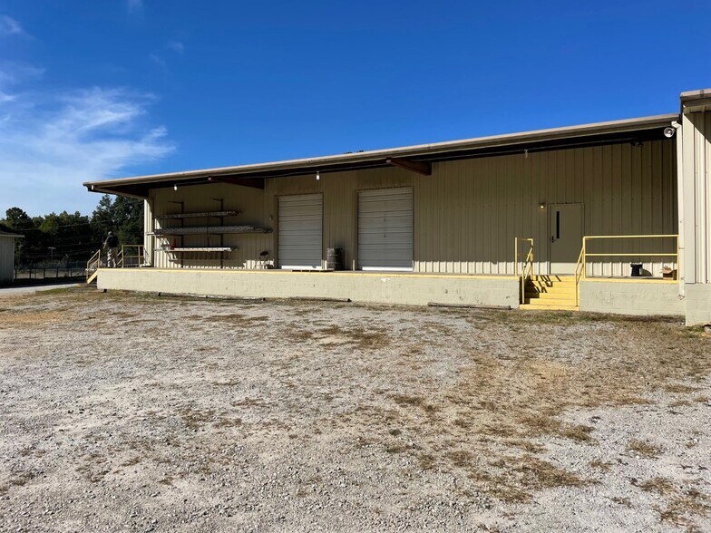 More Photos Of 7524 Fairfield Rd, Columbia Industrial For Sale