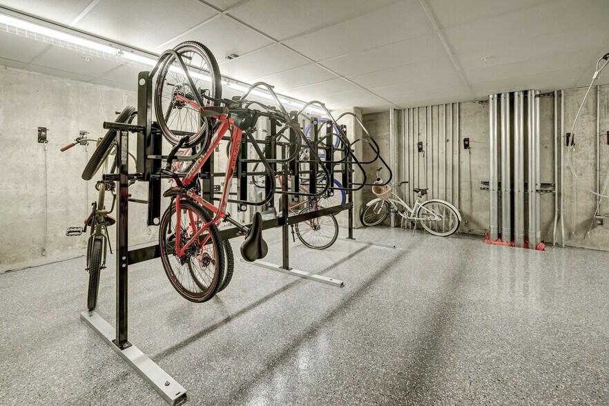 More Photos Of 2785 N Speer Blvd, Denver Apartments For Lease