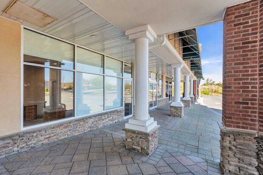 More Photos Of 355 N County Line Rd, Jackson Unknown For Lease