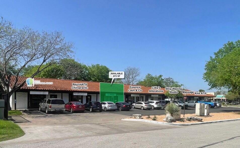 More Photos Of 8103 Brodie Ln, Austin Freestanding For Lease