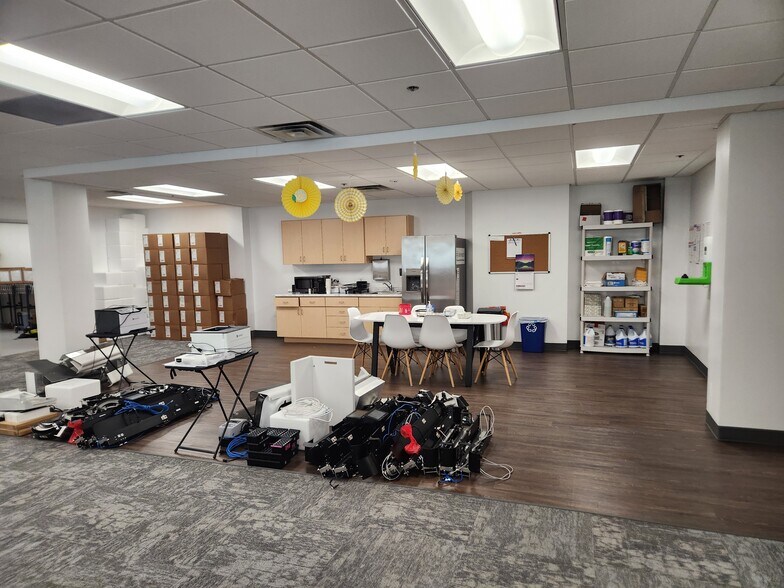 More Photos Of 12162 S Business Park Dr, Draper Office For Lease