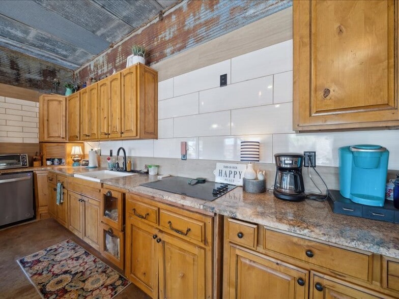 More Photos Of 36656 S 510 Rd, Eucha Specialty For Sale