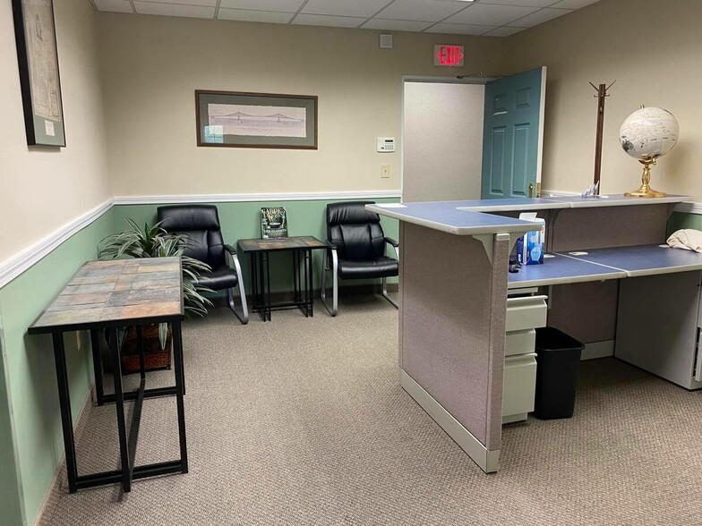 More Photos Of 172 Route 101, Bedford Office For Sale