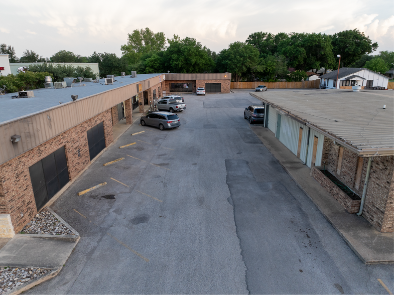 More Photos Of 1208-1218 FM 78, Schertz Freestanding For Lease