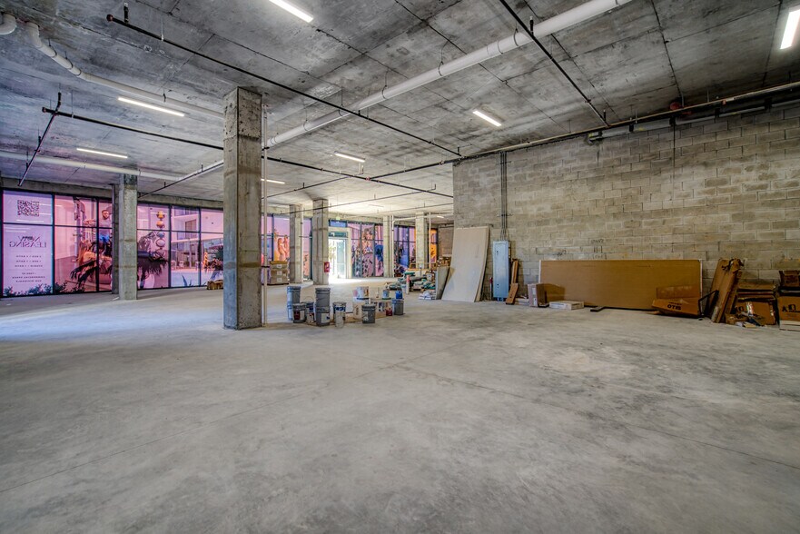 More Photos Of 1809 Jackson St, Hollywood Apartments For Lease