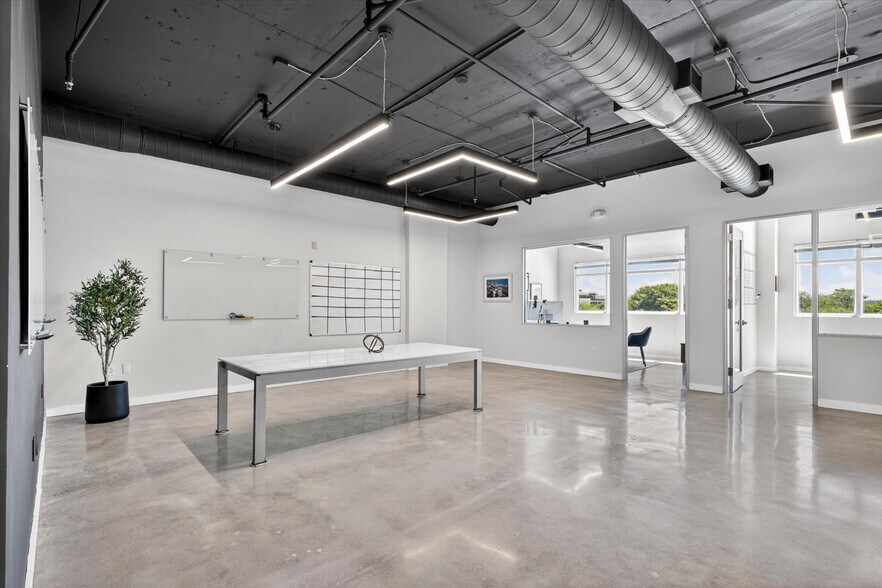 More Photos Of 7301 SW 57th Ct, South Miami Office For Sale