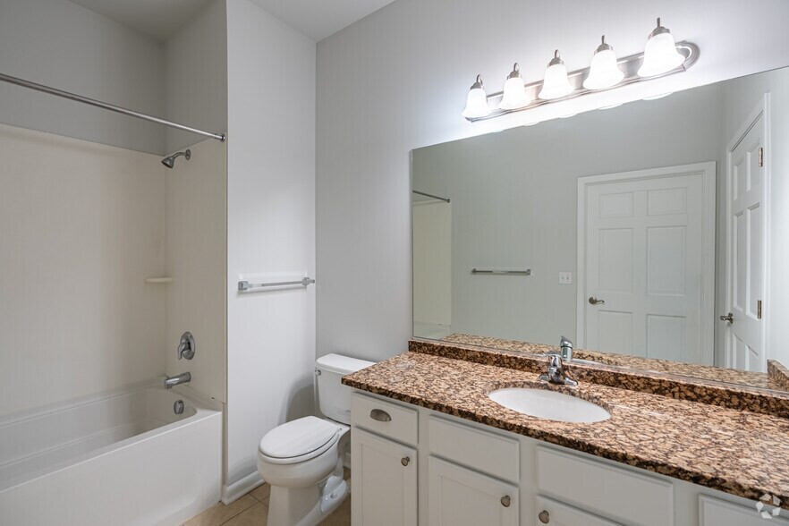 More Photos Of 500 S Third St, Geneva Apartments For Lease