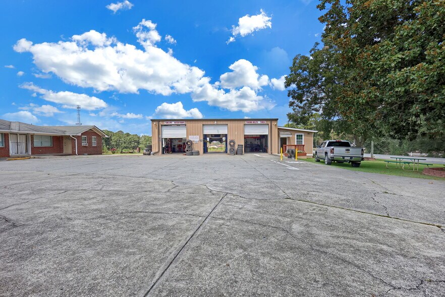More Photos Of 1208 Atlanta Hwy NW, Auburn Industrial For Lease