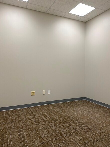 More Photos Of 3400 Kori Rd, Jacksonville Loft Creative Space For Sale