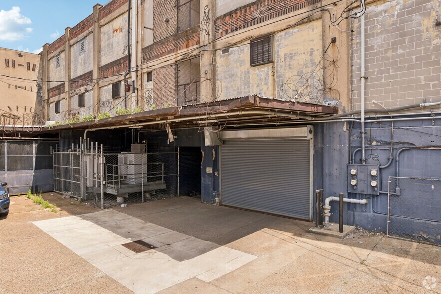 More Photos Of 3525 Amber St, Philadelphia Warehouse For Lease