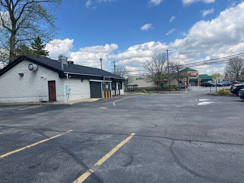 More Photos Of 2160 East Ave, Akron Restaurant For Sale