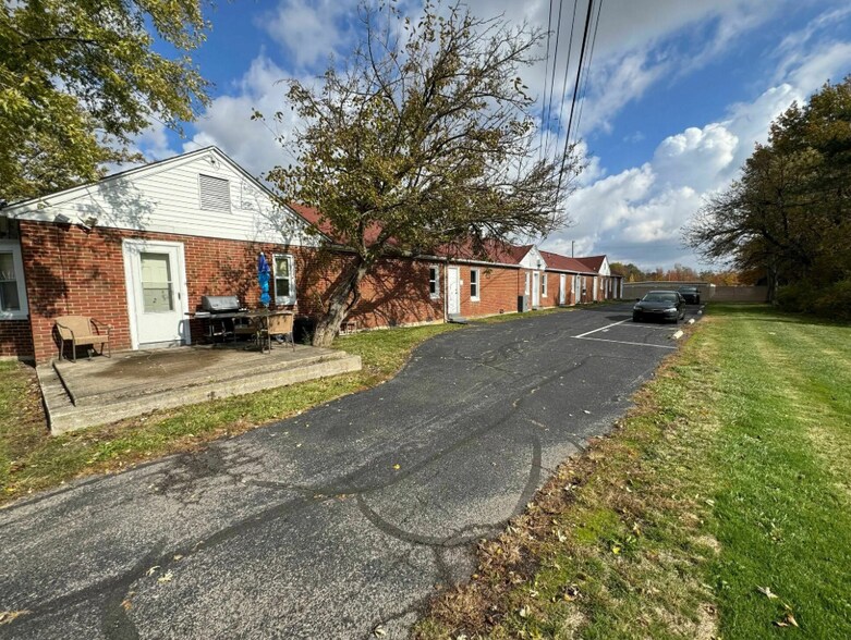 More Photos Of 5319 S Dixie Hwy, Cridersville Apartments For Sale