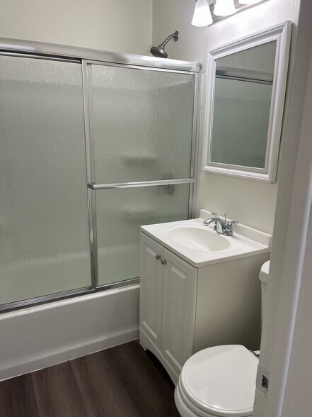 More Photos Of 411-425 S Alexandria Ave, Los Angeles Apartments For Sale