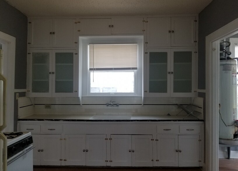 More Photos Of 333 Natalen Ave, San Antonio Multifamily For Sale