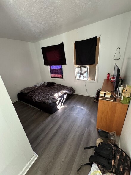 More Photos Of 509 Last Resort Ct, Cumberland Multifamily For Sale