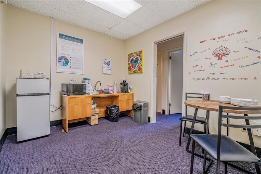 More Photos Of 723 Braddock Ave, Braddock Office For Sale