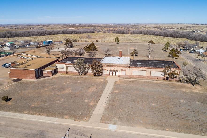 More Photos Of 2800 NW 9th St, Amarillo Schools For Sale