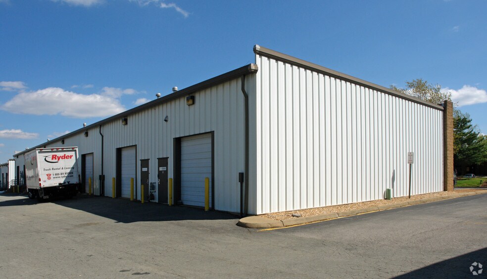 More Photos Of 420 Southlake Blvd, North Chesterfield Warehouse For Lease