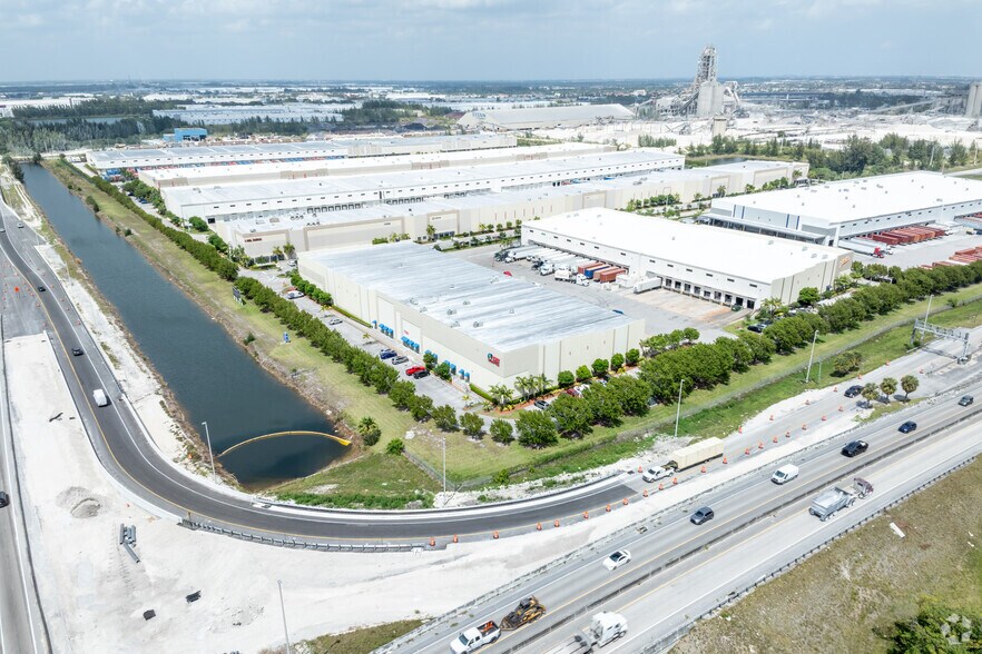 More Photos Of 11601 NW 107th St, Miami Warehouse For Lease