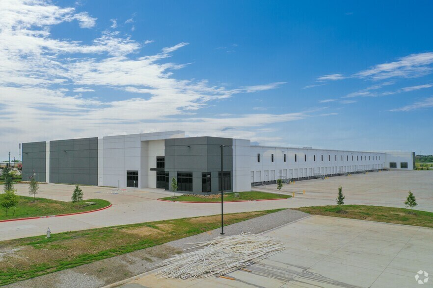 Primary Photo Of SWC I-35W & Golden Triangle Blvd, Fort Worth Unknown For Lease
