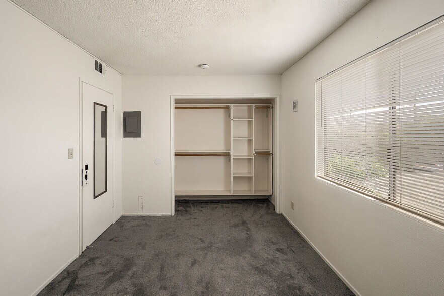 More Photos Of 104 N Atlantic Blvd, Alhambra Apartments For Sale