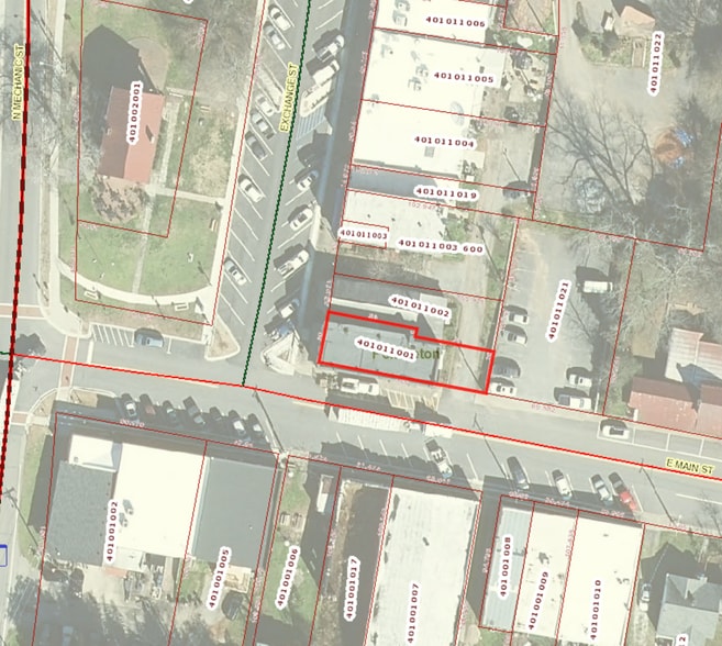 More Photos Of 102 Exchange St, Pendleton Bar For Lease