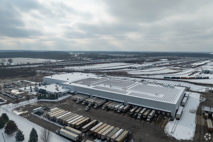 More Photos Of 5300 Tod Ave SW, Warren Refrigeration Cold Storage For Sale