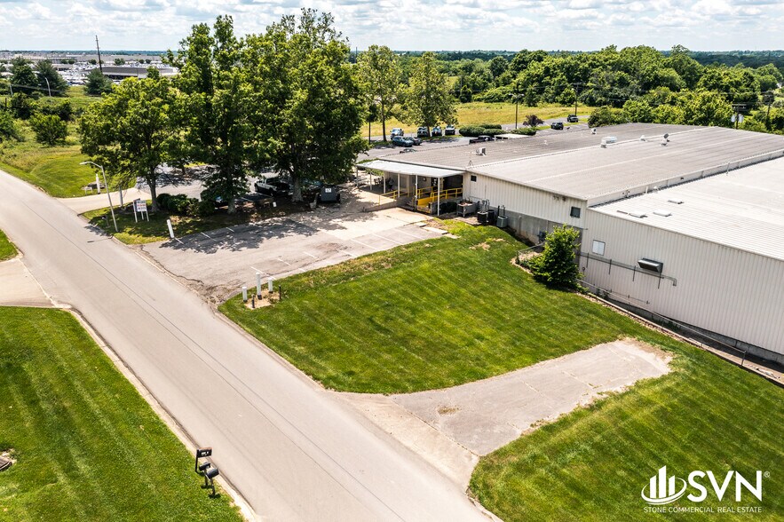 More Photos Of 140 Industry Rd, Georgetown Warehouse For Lease