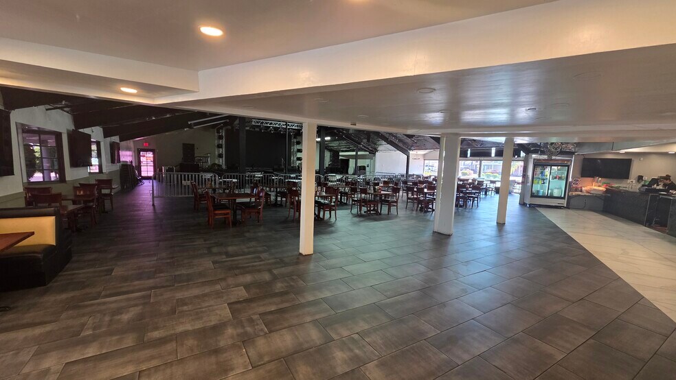 More Photos Of 1300 McHenry Ave, Modesto Restaurant For Sale