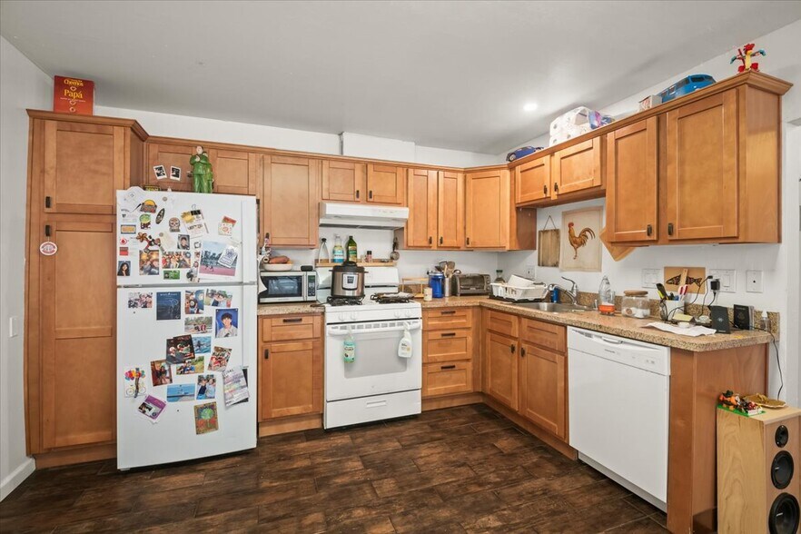 More Photos Of 1430 Josephine St, Berkeley Apartments For Sale
