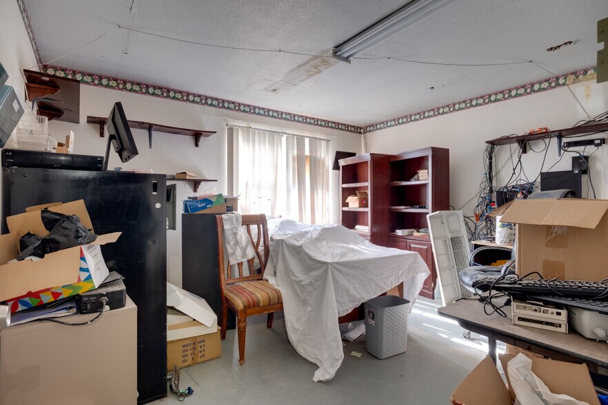 More Photos Of 2915 E Interstate 40, Amarillo Hotel For Sale