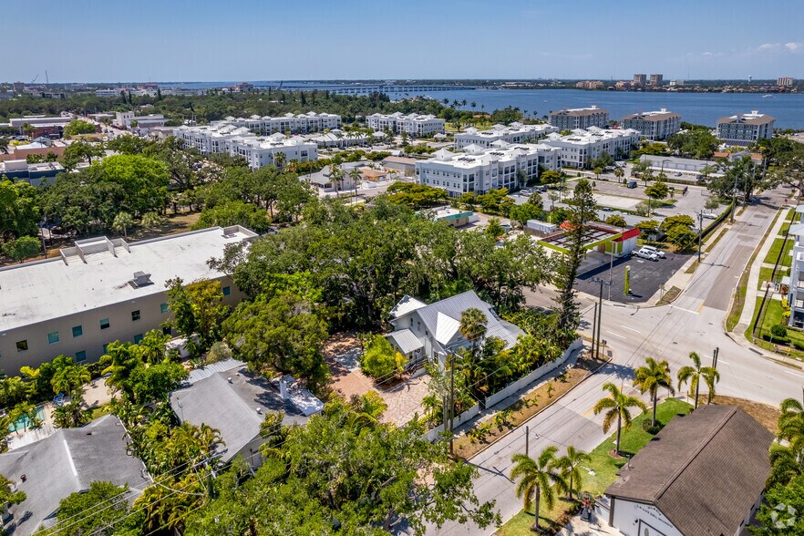 More Photos Of 1128 E Manatee Ave, Bradenton Hotel For Sale