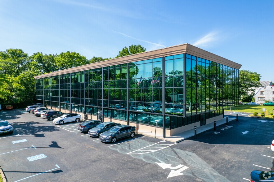 Primary Photo Of 523 Hollywood Ave, Cherry Hill Office For Sale