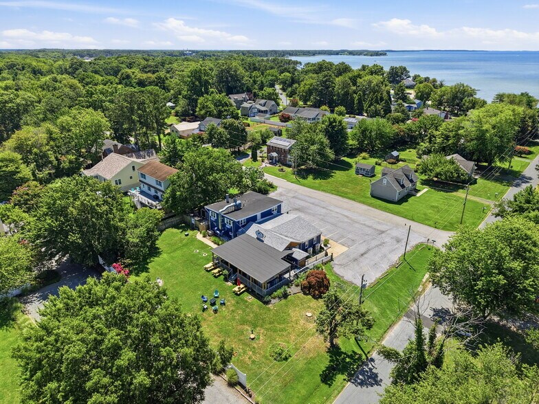 More Photos Of 20658 Wilkins Ave, Rock Hall Restaurant For Sale