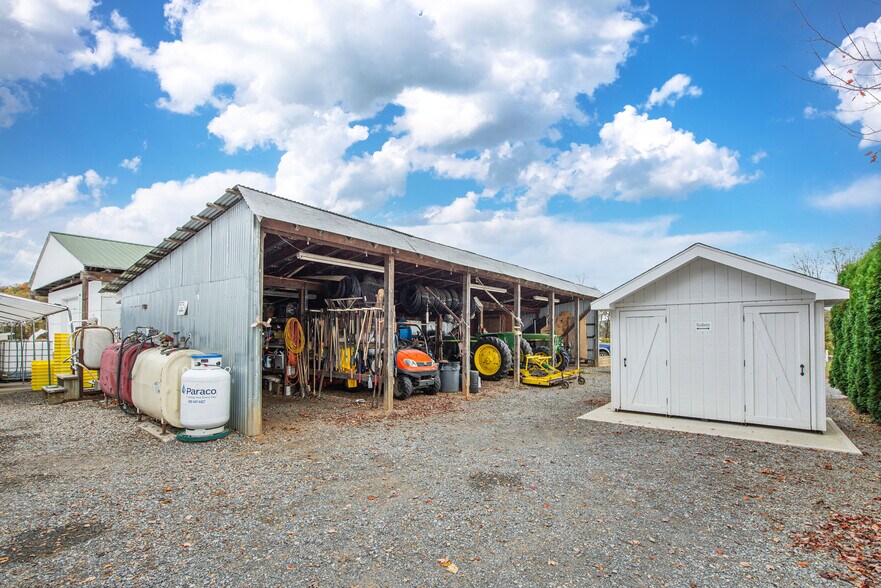 More Photos Of 33 County Road 627, Phillipsburg Specialty For Sale