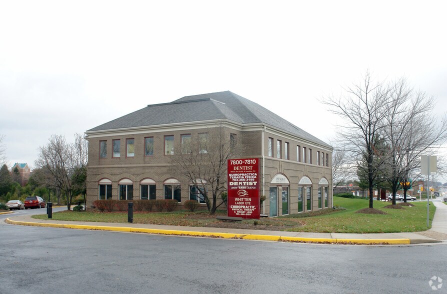 More Photos Of 7800-7818 Sudley Rd, Manassas Office For Lease