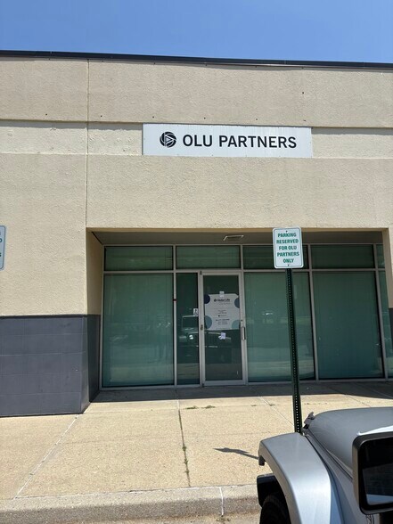 More Photos Of 7401 Forbes Blvd, Lanham Office For Sale