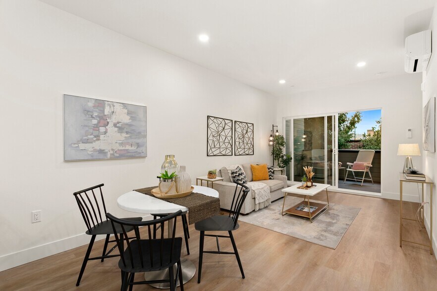 More Photos Of 117 Wells Ave S, Renton Apartments For Sale